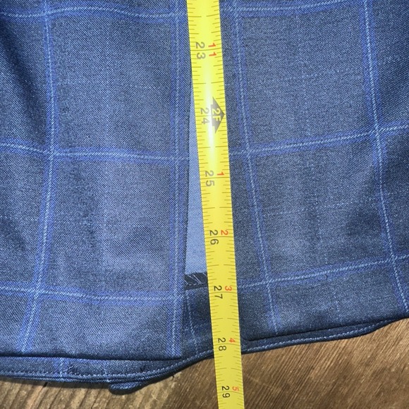 Cabi Blue Plaid Retro Peplum Waist Jacket Womens Size 4 Pleated Back Slim Blazer - Picture 11 of 16